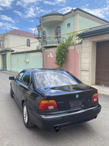 BMW 525-5