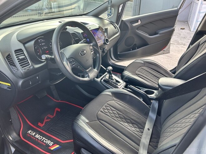 Kia Forte-2