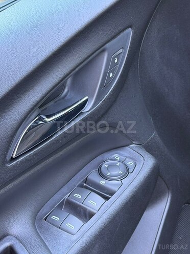 Chevrolet Equinox-15
