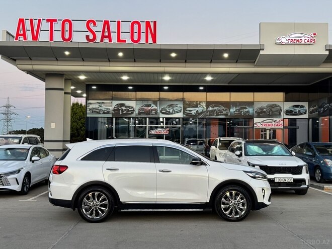 Kia Sorento-8