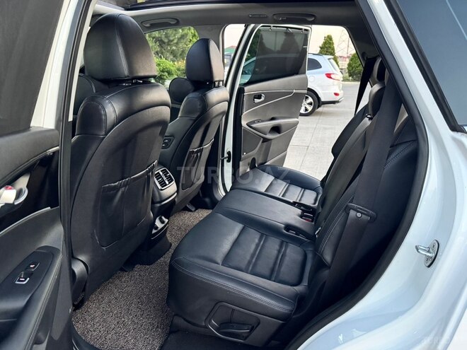 Kia Sorento-31