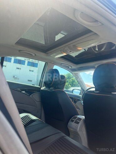 Mercedes E 240-7