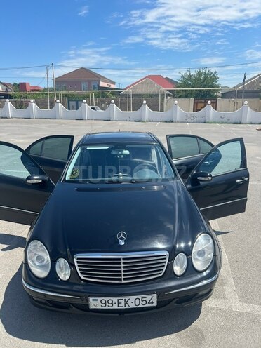 Mercedes E 240-15