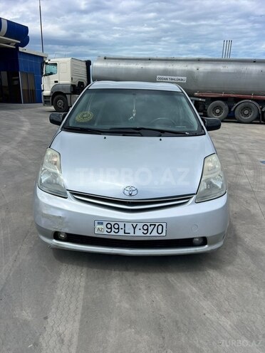 Toyota Prius-1