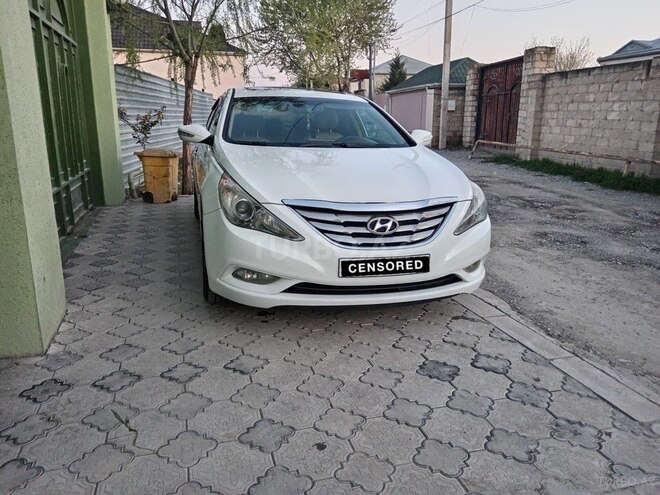 Hyundai Sonata-6
