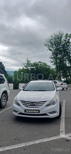 Hyundai Sonata-3