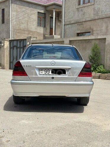 Mercedes C 200-7