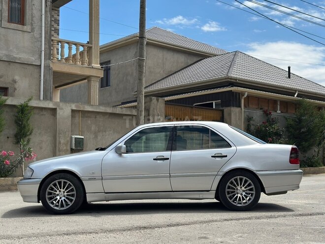 Mercedes C 200-3