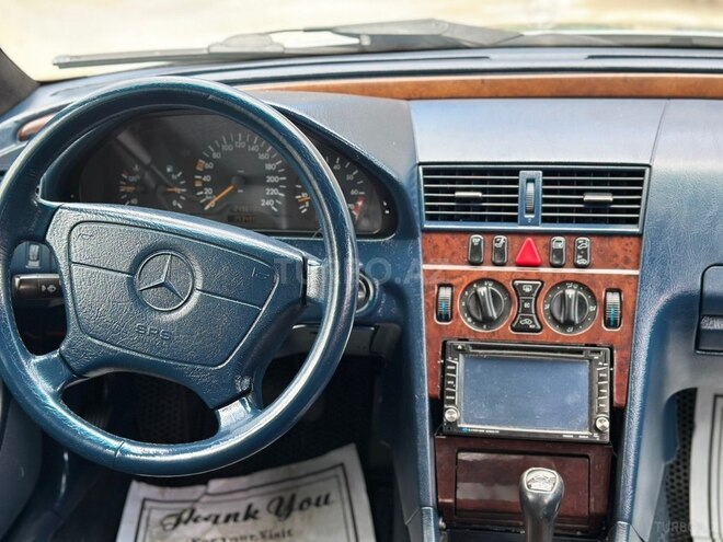 Mercedes C 200-13