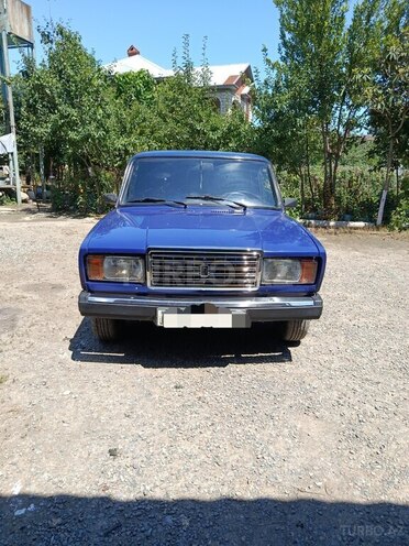 LADA (VAZ) 2107-1