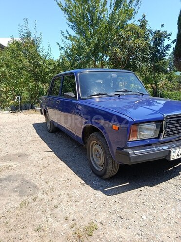 LADA (VAZ) 2107-4