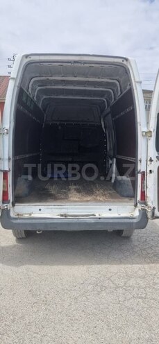 Ford Transit-9