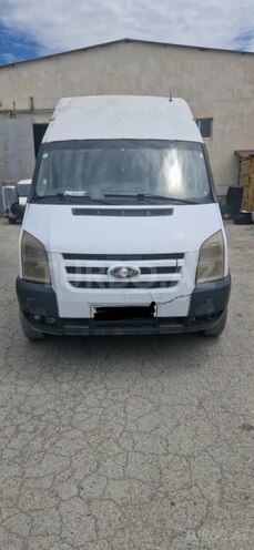 Ford Transit-1