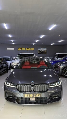 BMW 530e-6