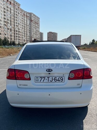 Kia Optima-3