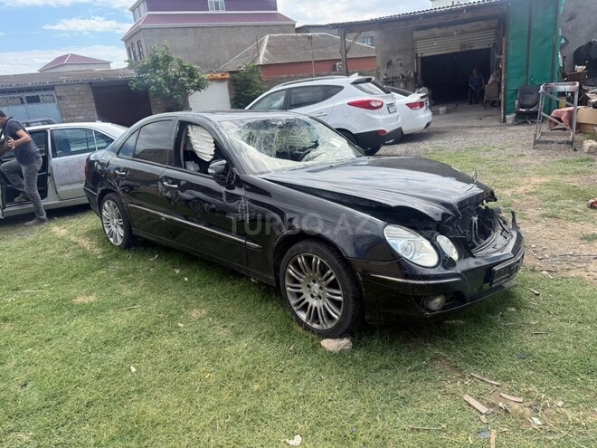 Mercedes E 350-1