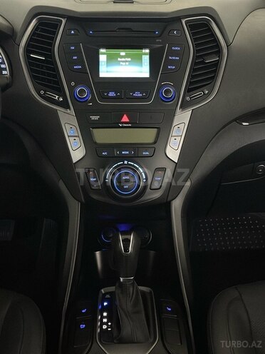 Hyundai Santa Fe-27