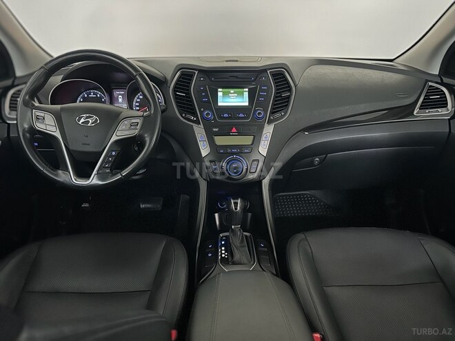 Hyundai Santa Fe-11