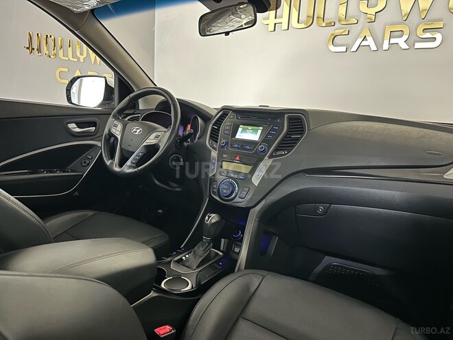 Hyundai Santa Fe-26