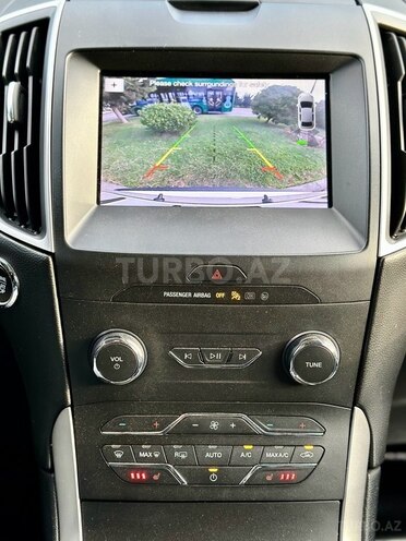 Ford Edge-9