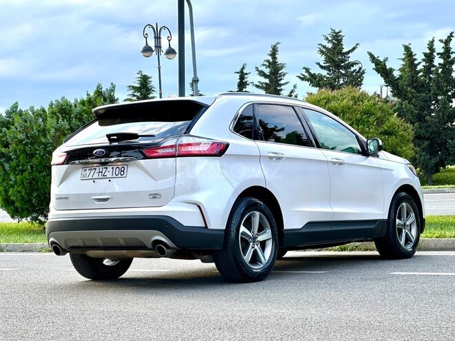 Ford Edge-14