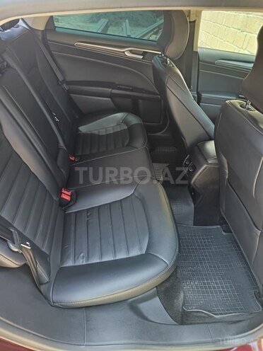 Ford Fusion (North America)-15