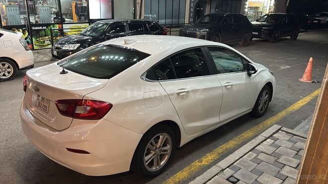 Chevrolet Cruze-4
