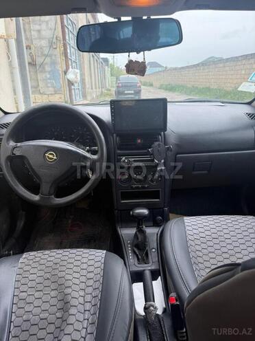 Opel Astra-8