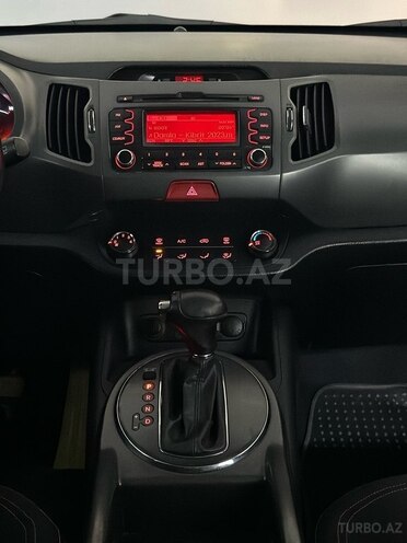 Kia Sportage-12