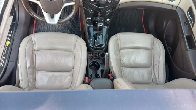 Chevrolet Cruze-7