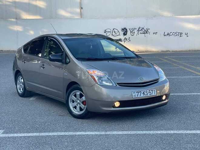 Toyota Prius-1