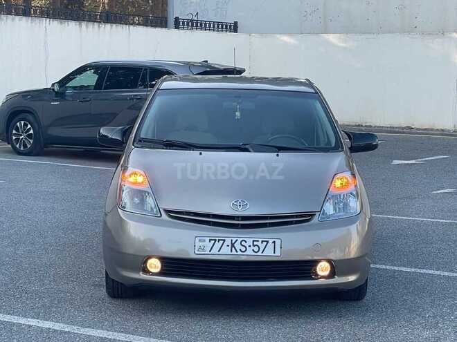 Toyota Prius-11