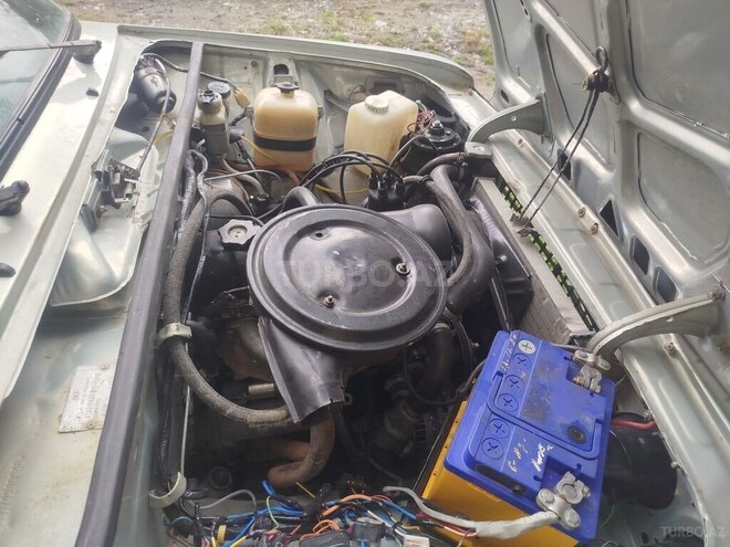 LADA (VAZ) 2106-7