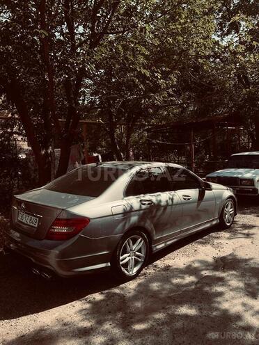 Mercedes C 250-6