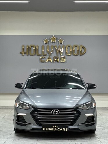 Hyundai Elantra-7