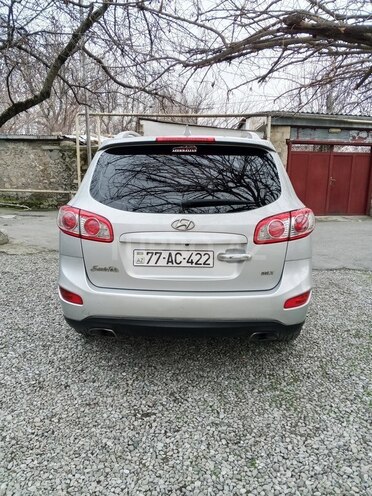 Hyundai Santa Fe-2