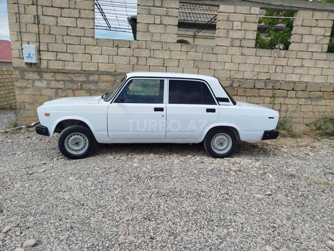 LADA (VAZ) 2107-13