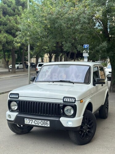 LADA (VAZ) Niva-1