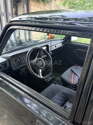 LADA (VAZ) 2107-6