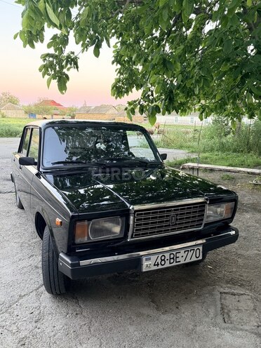 LADA (VAZ) 2107-1