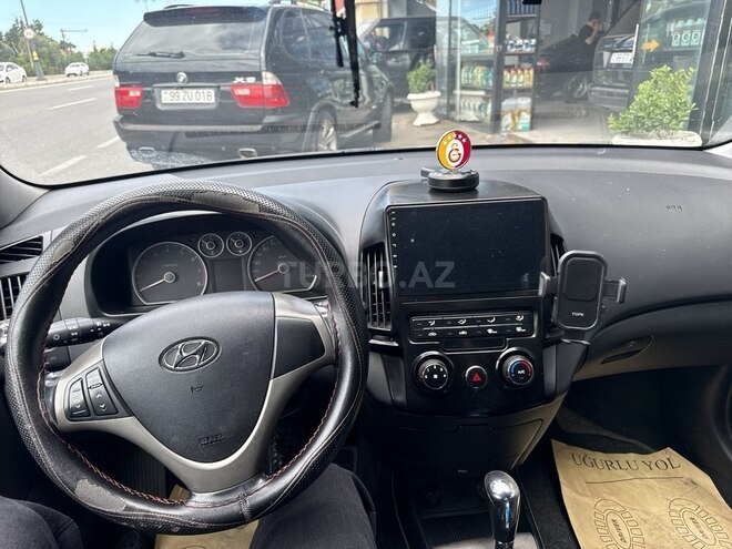 Hyundai i30-6