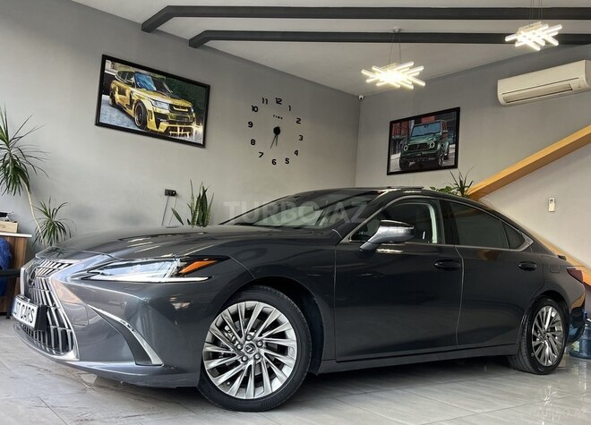 Lexus ES 300h-5