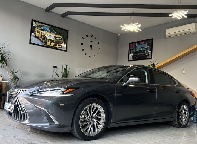 Lexus ES 300h-3