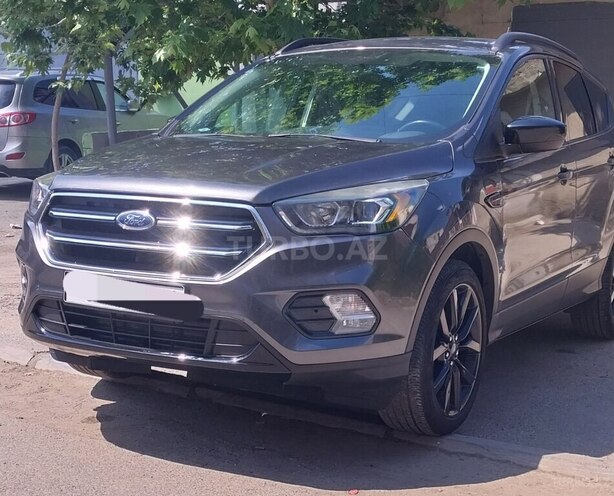 Ford Escape-2