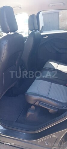 Ford Escape-12