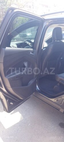 Ford Escape-13