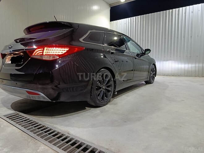 Hyundai i40-4
