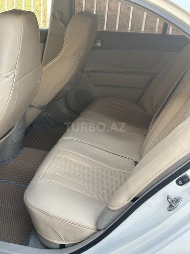 Hyundai Sonata-8