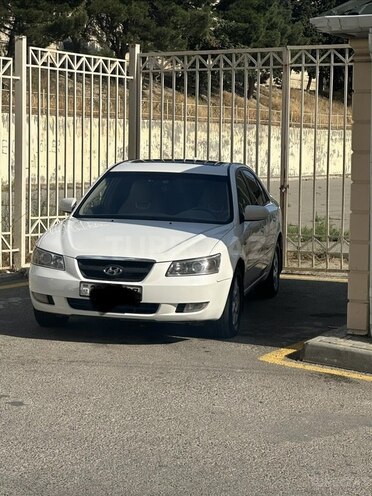 Hyundai Sonata-3