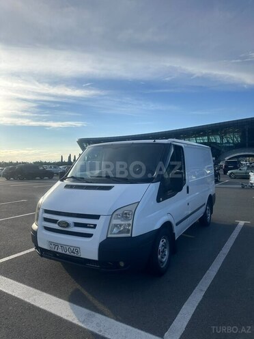 Ford Transit-1